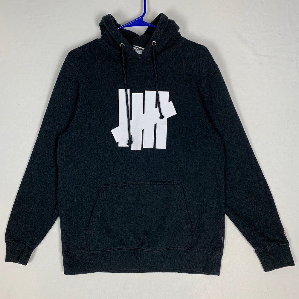 Undefeated Black Hoodie Medium